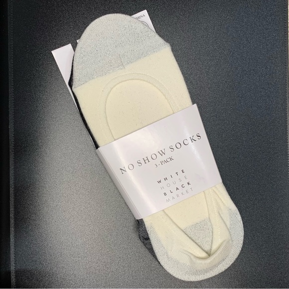 White House Black Market No Show Socks - Picture 1 of 3